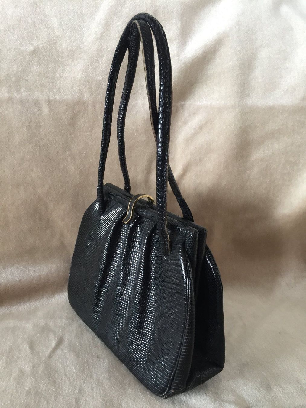 Borse da donna: Vintage Elegante Leder Tasche Handtasche – Usato da Schaffhausen venduto da vintageville 1