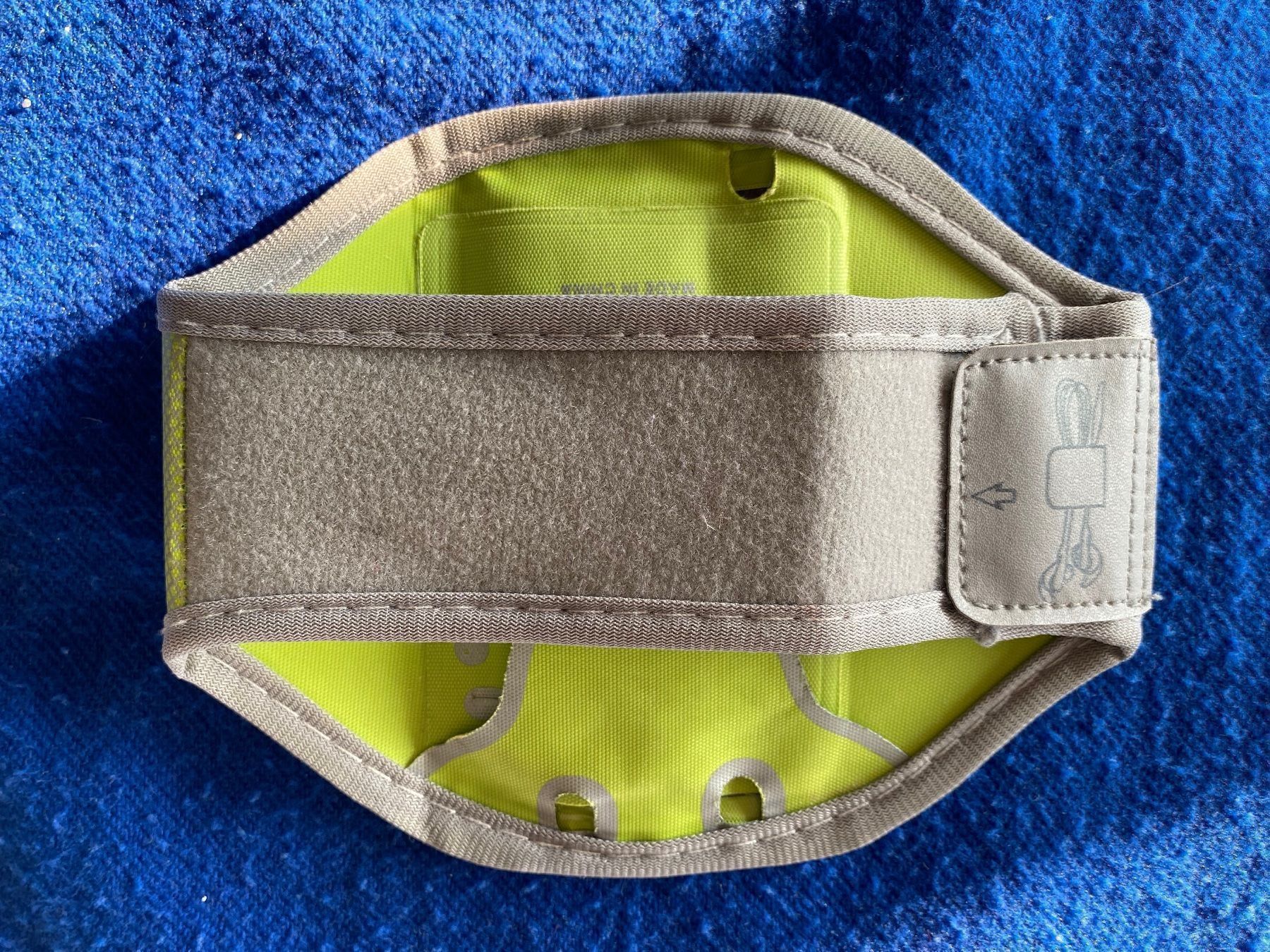 Borse: Running Handy/Pod-Tasche Reebok-Bose – Usato da Muttenz venduto da Flyaway747 1
