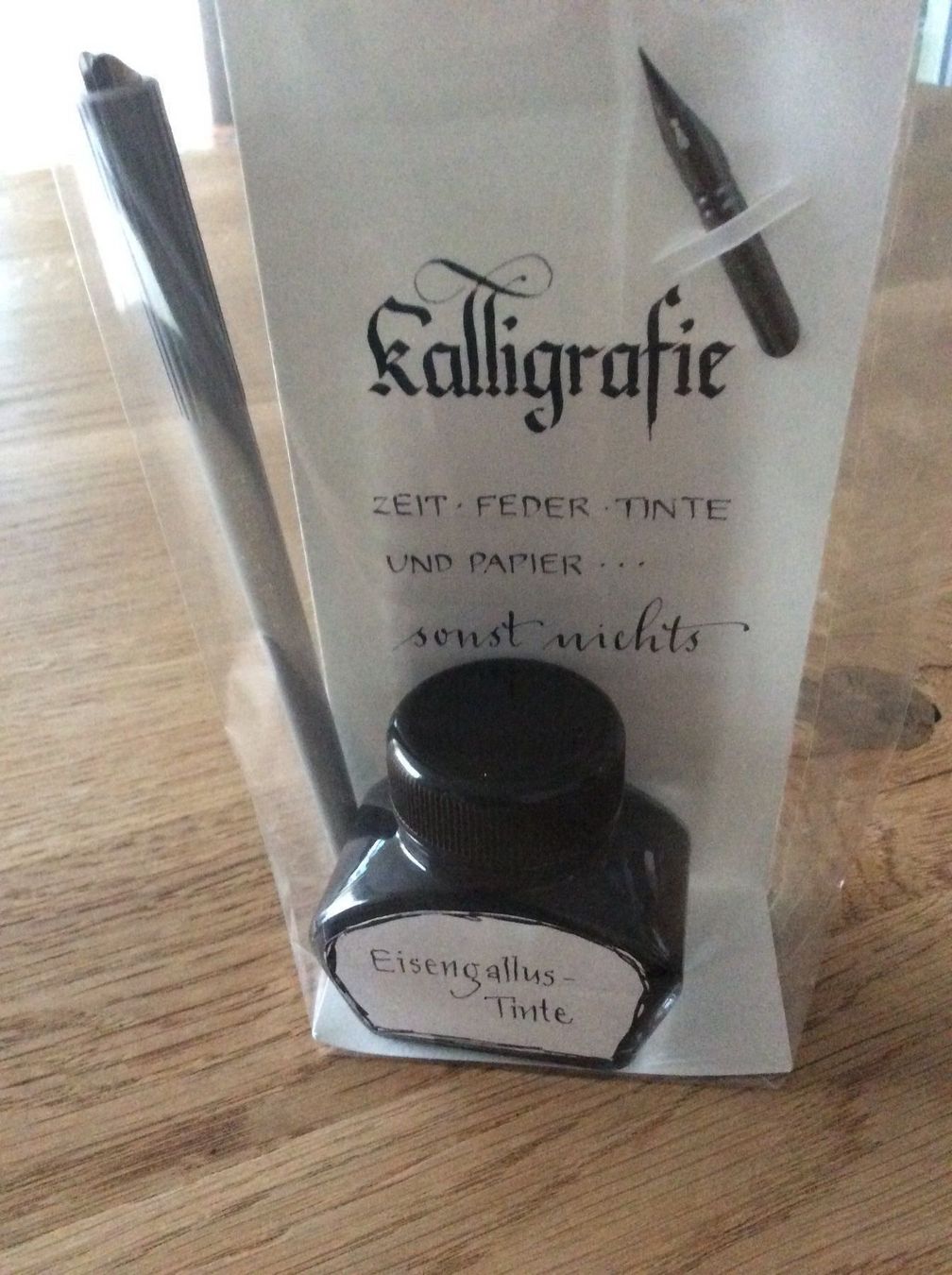 Caran D'Ache Stifte & Marker: Geschenkidee Kalligraphie – Neu und originalverpackt aus Schüpfheim von W010 1