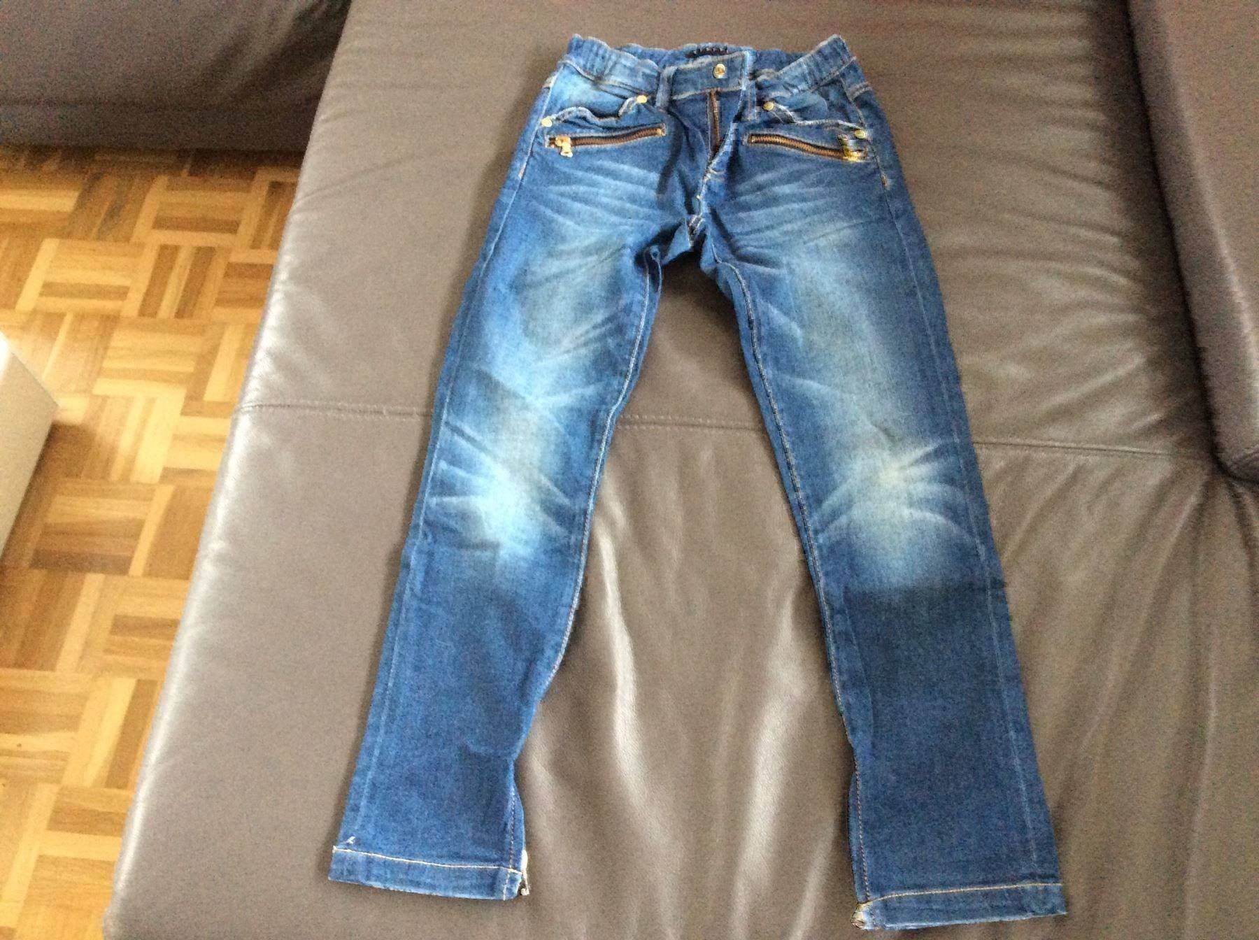 Sisley Pantaloni: lässige Jeans Sisley – Usato da Horw venduto da Benny017