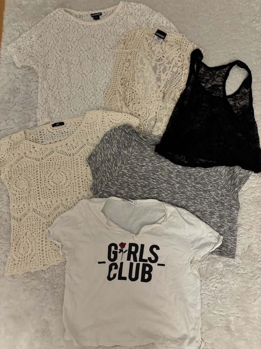 T-shirts: Diverse Oberteile – D'occasion à Russikon par sve_v78w