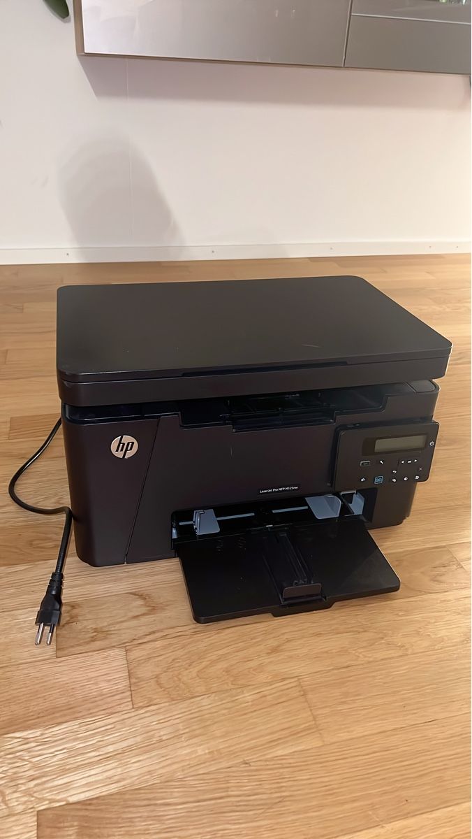 Hewlett Packard Stampanti: HP LaserJet Pro MFP M125nw Laserdrucker – Usato da Dietikon venduto da Pascal_Blaser
