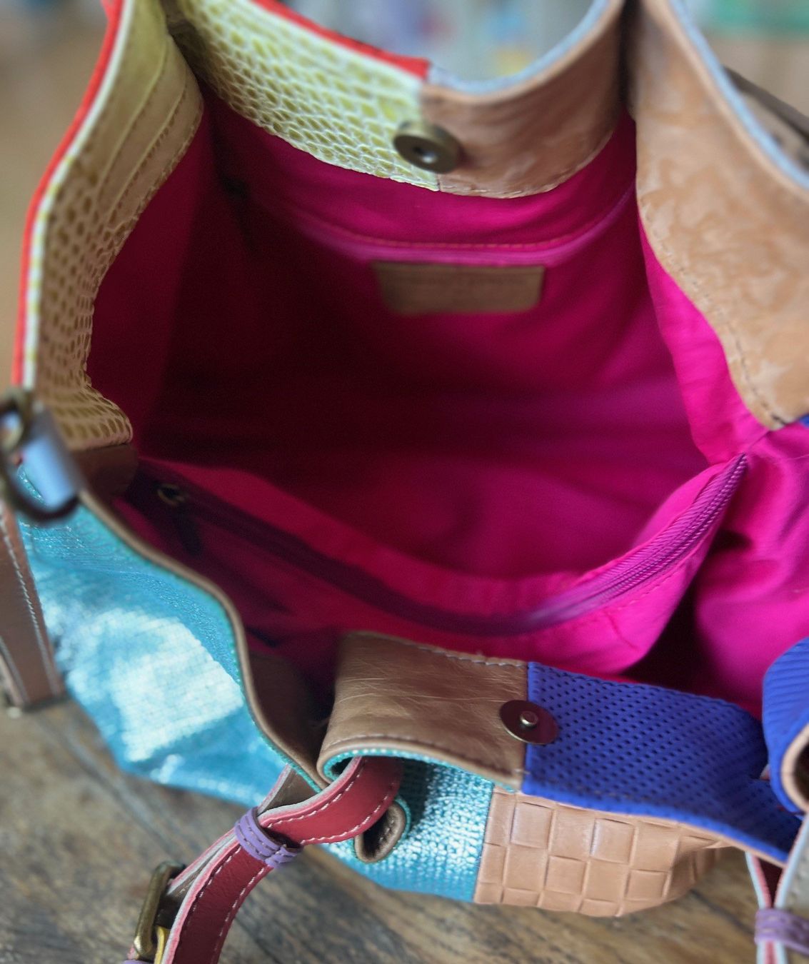 Borse da donna: BAG MULTICOLOR EN CUIR! FIN DE SÉRIE – Nuovo e nell'imballaggio originale da Locarno venduto da DBSiesta 7