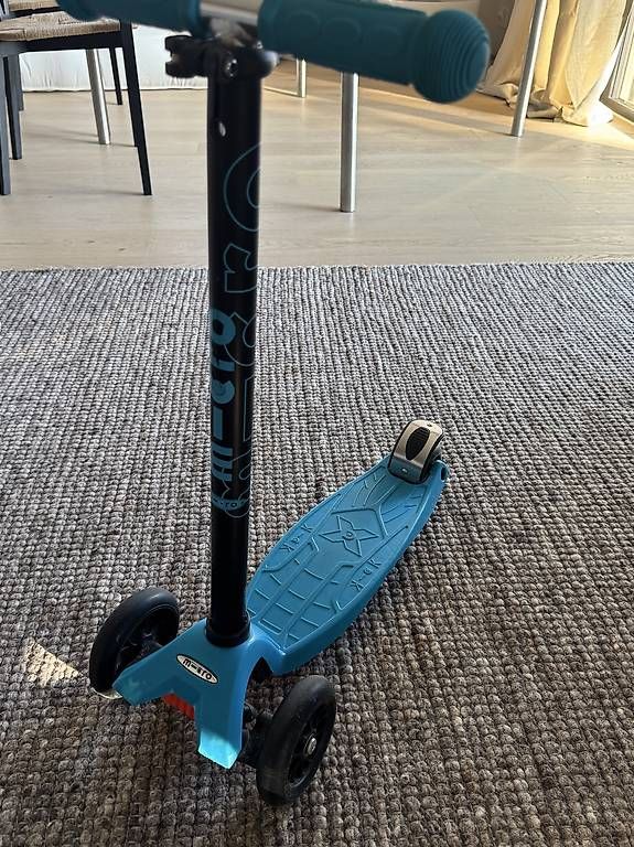 Kickboard: Micro Mini Deluxe – Gebraucht aus Zollikerberg von sop_p82l