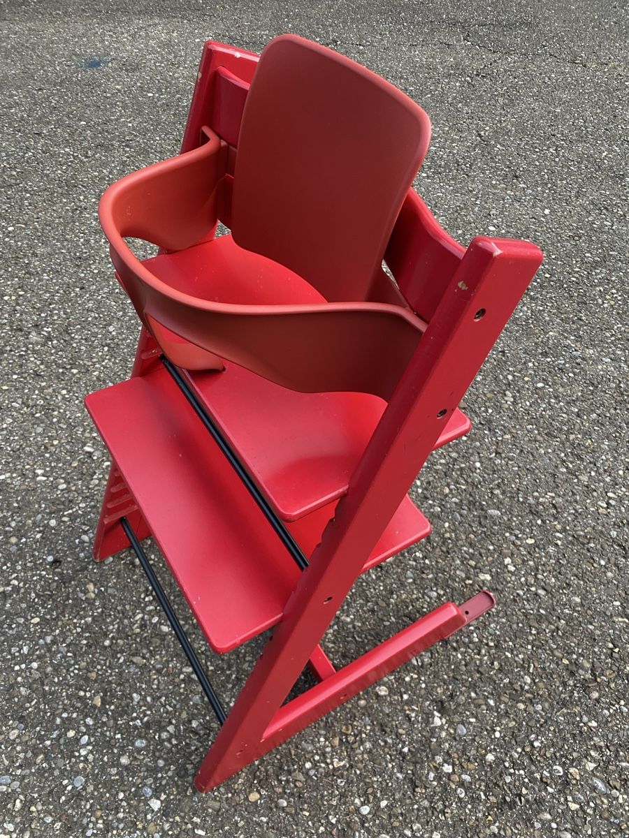 Stokke Chaises hautes: Original TRAPP TRAPP mit BABYSET , Versand möglich – D'occasion à Bauma par vorsteg01 2