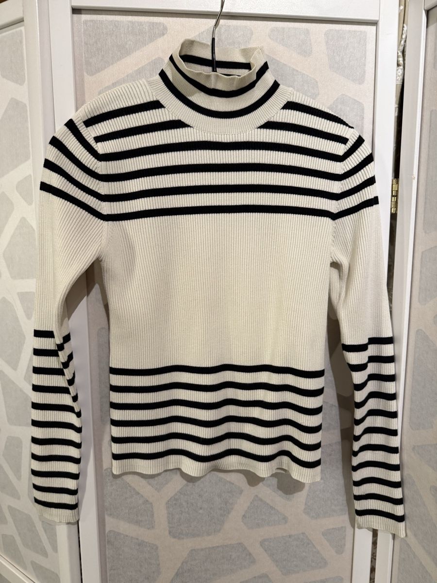 Zara Pullover & Sweatshirts: Great cotton knit top. XS – Gebraucht aus Grund b. Gstaad von PlageNeigeplus 2