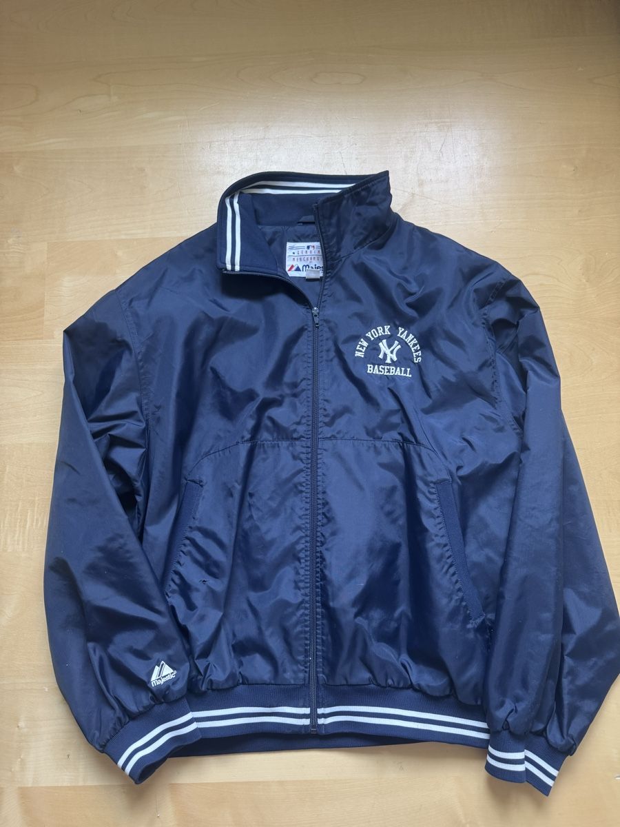 Jacken: Vintage Yankees Jacke | Gr. L – Gebraucht aus Biel-Benken BL von tsb_collector