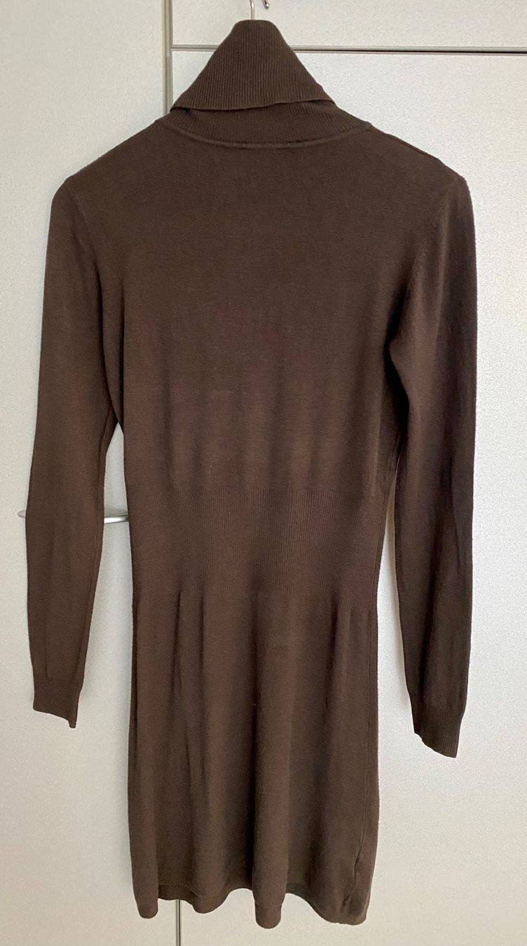 Kleider: Kleid / Strickkleid in Braun, Gr. M – Gebraucht aus Zürich von Maria2021 1