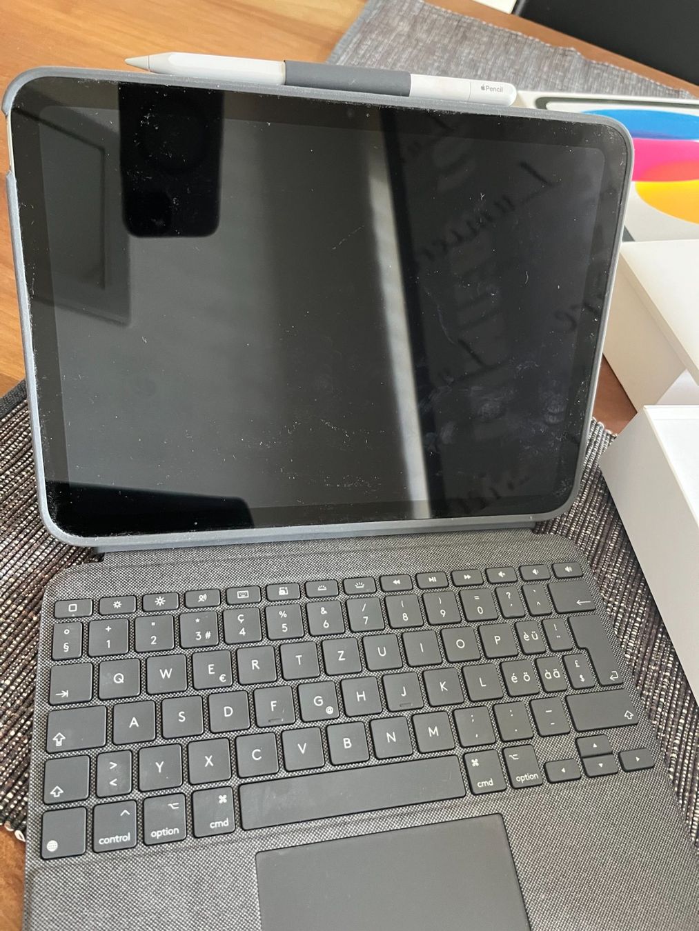 Apple Tablettes PC: iPad 10th Generation Wi-Fi 64GB silver – D'occasion à Schaffhausen par Kropfm 1
