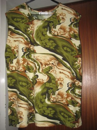 Top grün/ braun/ beige gemustert Grösse XL