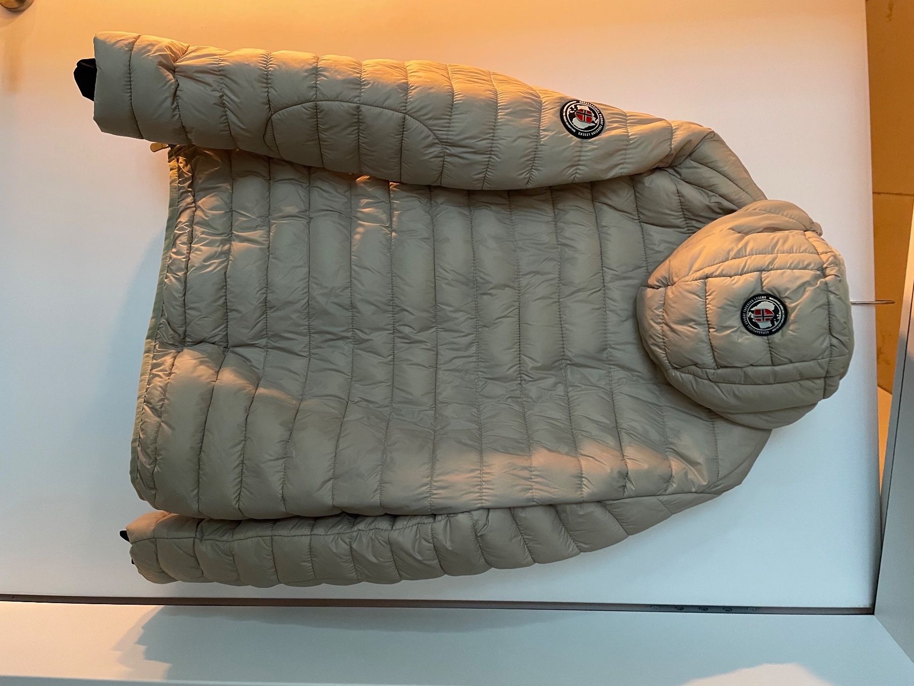 Giacche: Steppjacke Gr. M, beige, Norway – Nuovo (secondo la descrizione) da Zürich venduto da Lato05 1