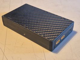 Nitecore Powerbank NB20000 Ultraleicht aus Carbon GEN3