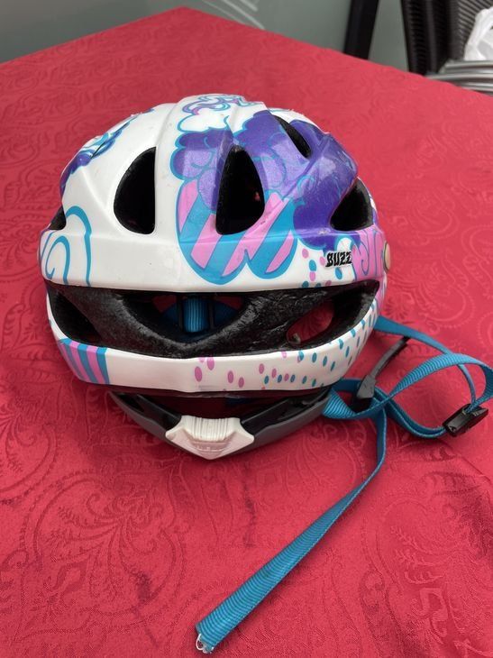 Helme: Kinder Mädchen Velo Helm Bell (ca. 7-9) – Gebraucht aus Bergdietikon von antovale 1