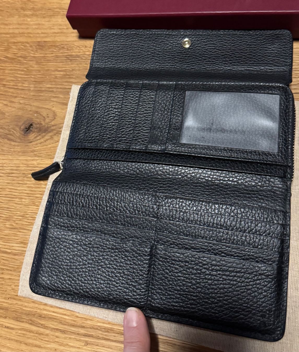 Gucci Portamonete: Gucci Leder Portemonnaies – Usato da Herzogenbuchsee venduto da zukerka 1