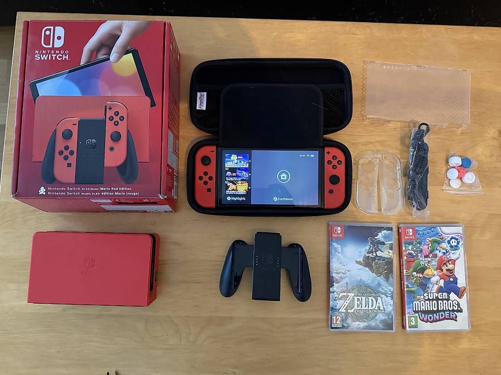 Console: Nintendo Switch OLED Mario Red Edition – Usato da Biberist venduto da kev_p2nz