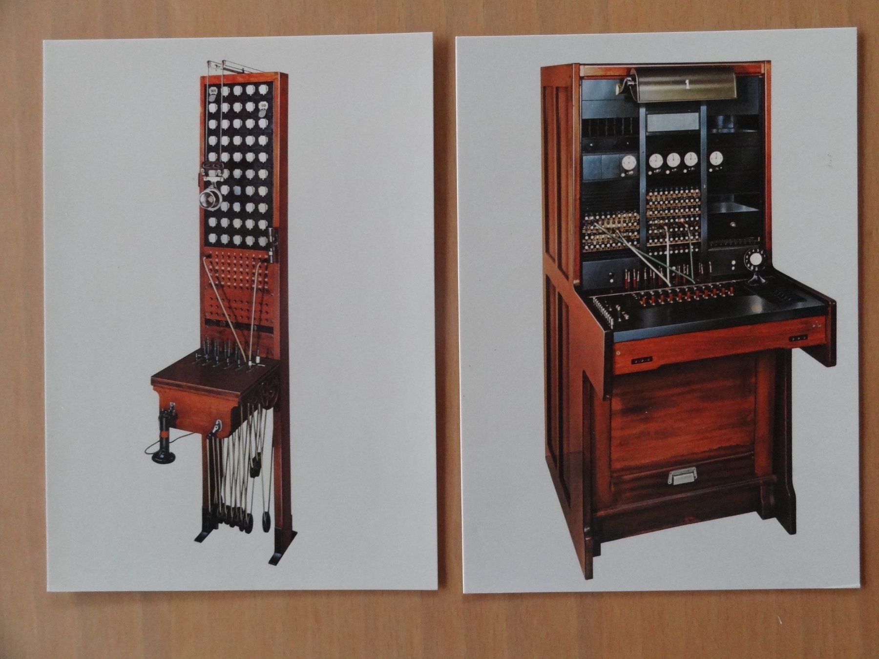 Cartoline postali: PTT Museum - Téléphonehandzentrale – Usato da St Léonard venduto da Riglin