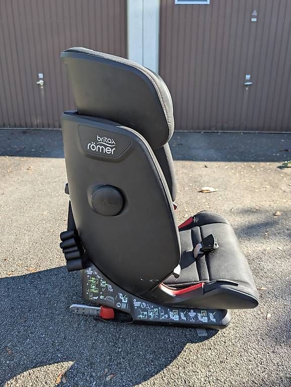 Sièges auto: Kindersitz Römer Britax – D'occasion à Rothenburg par arabica2005 4
