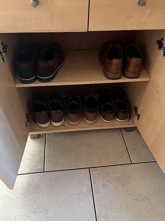 Armadi: Schuhschrank – Usato da Waltenschwil venduto da biondy 2
