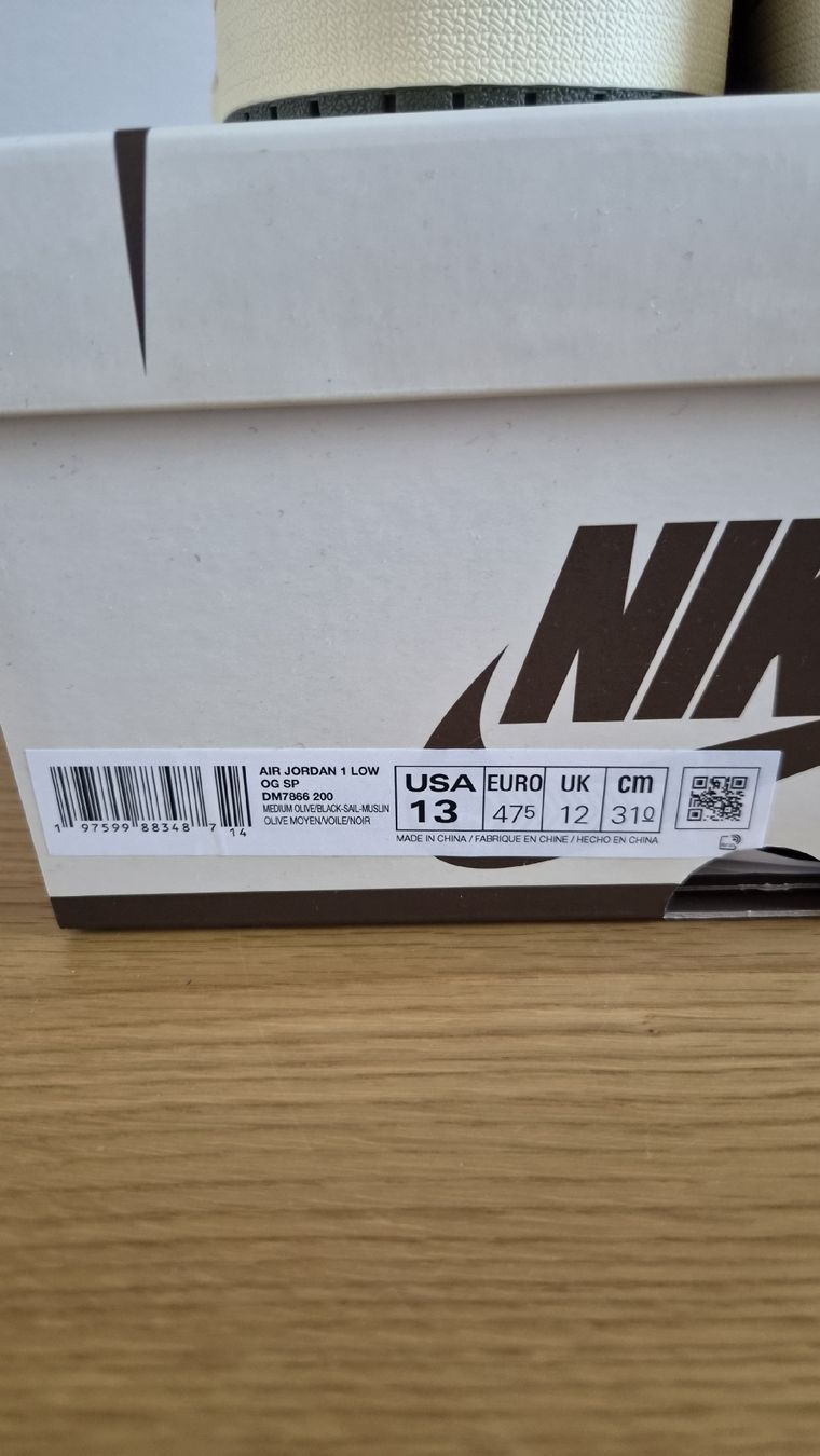 Nike Scarpe da uomo: Travis Scott Nike Jordan 1 Low OG Medium Olive – Nuovo e nell'imballaggio originale da Frauenfeld venduto da mas1750 6