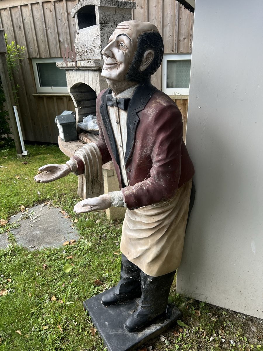 Statuette: Statue aus Kunststoff – Usato da Appenzell venduto da jul_gxy5 2