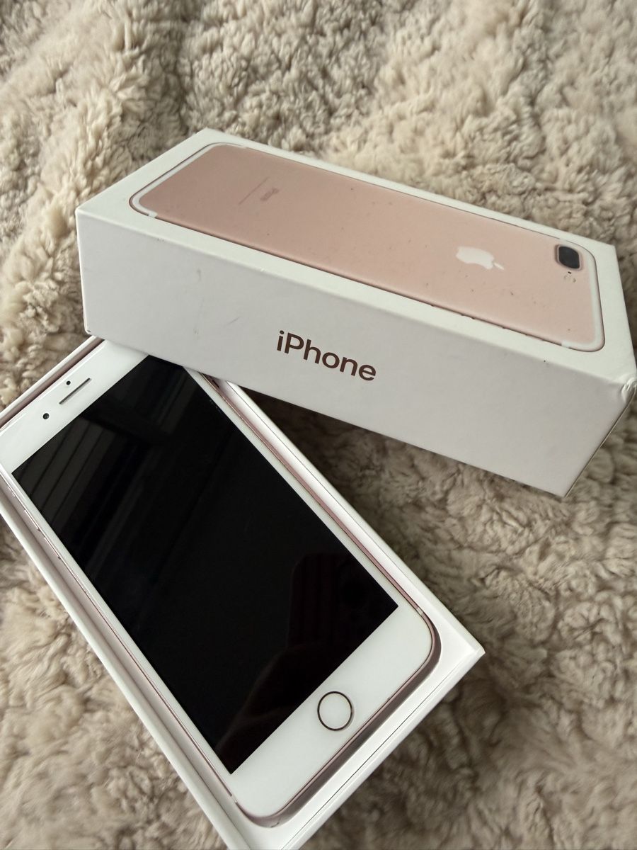 Apple Handys / Smartphones: Apple iPhone 7 Plus Roségold gebraucht mit Originalbox – Gebraucht aus Pratteln von Jele_1112 1