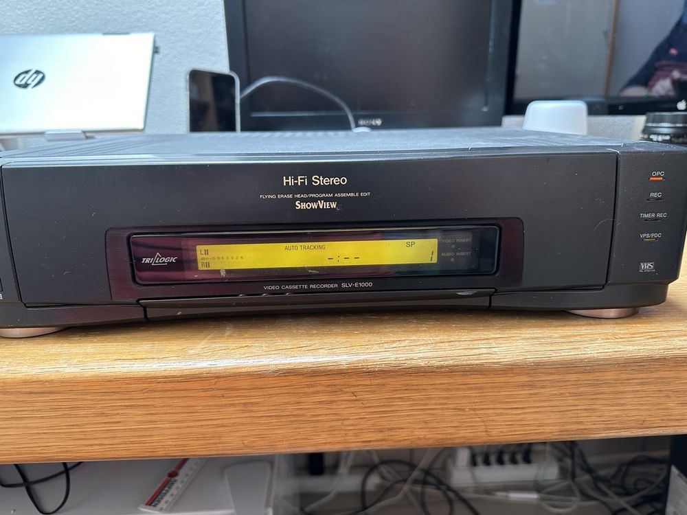 VIDEOREGISTRATORE VHS SONY FUNZIONANTE - Audio/Video In vendita a Reggio Emilia
