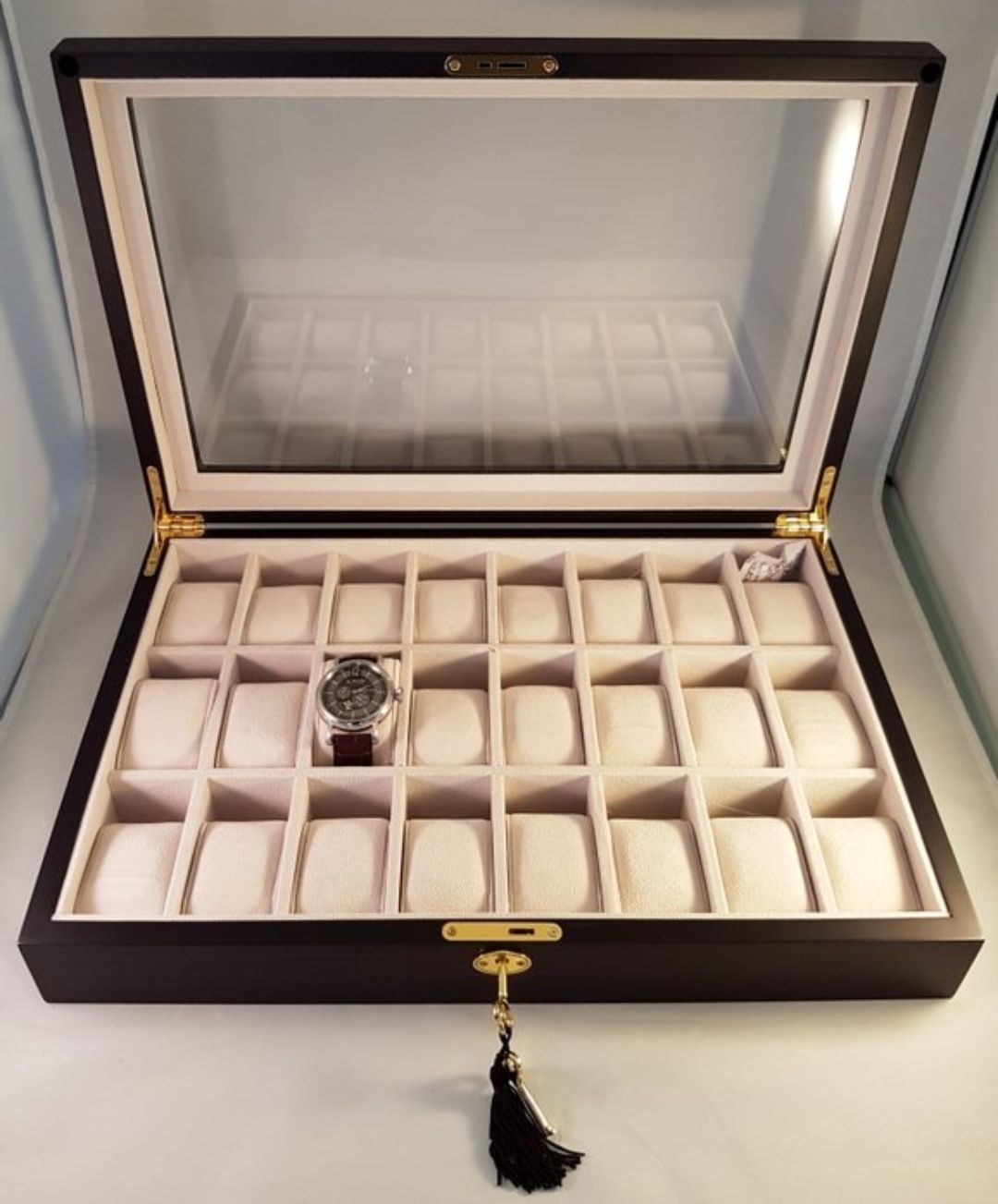 Boîtes de montres: ebony watch box 24 – D'occasion à Lausanne par ILbotteghino 1