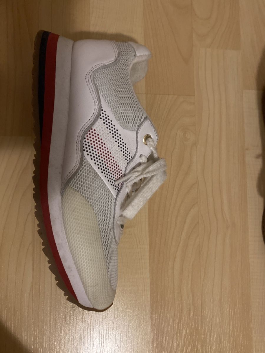 Tommy Hilfiger Damenschuhe: Tommy Hilfiger Schuhe – Gebraucht aus St. Gallen von sabrina_19