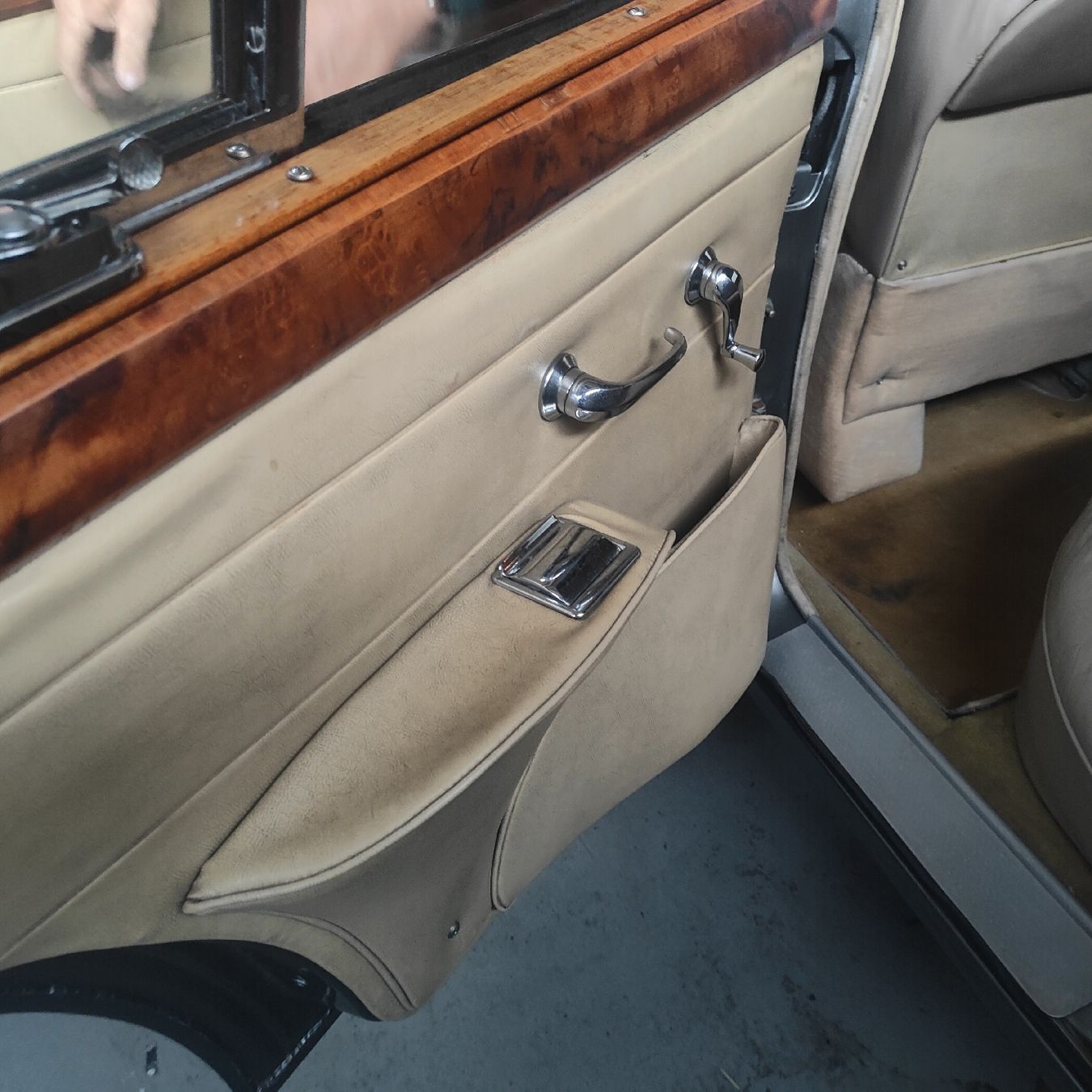 Jaguar Automobili: Jaguar MK 2 vétéran – Usato da Palézieux-village venduto da uras611 7