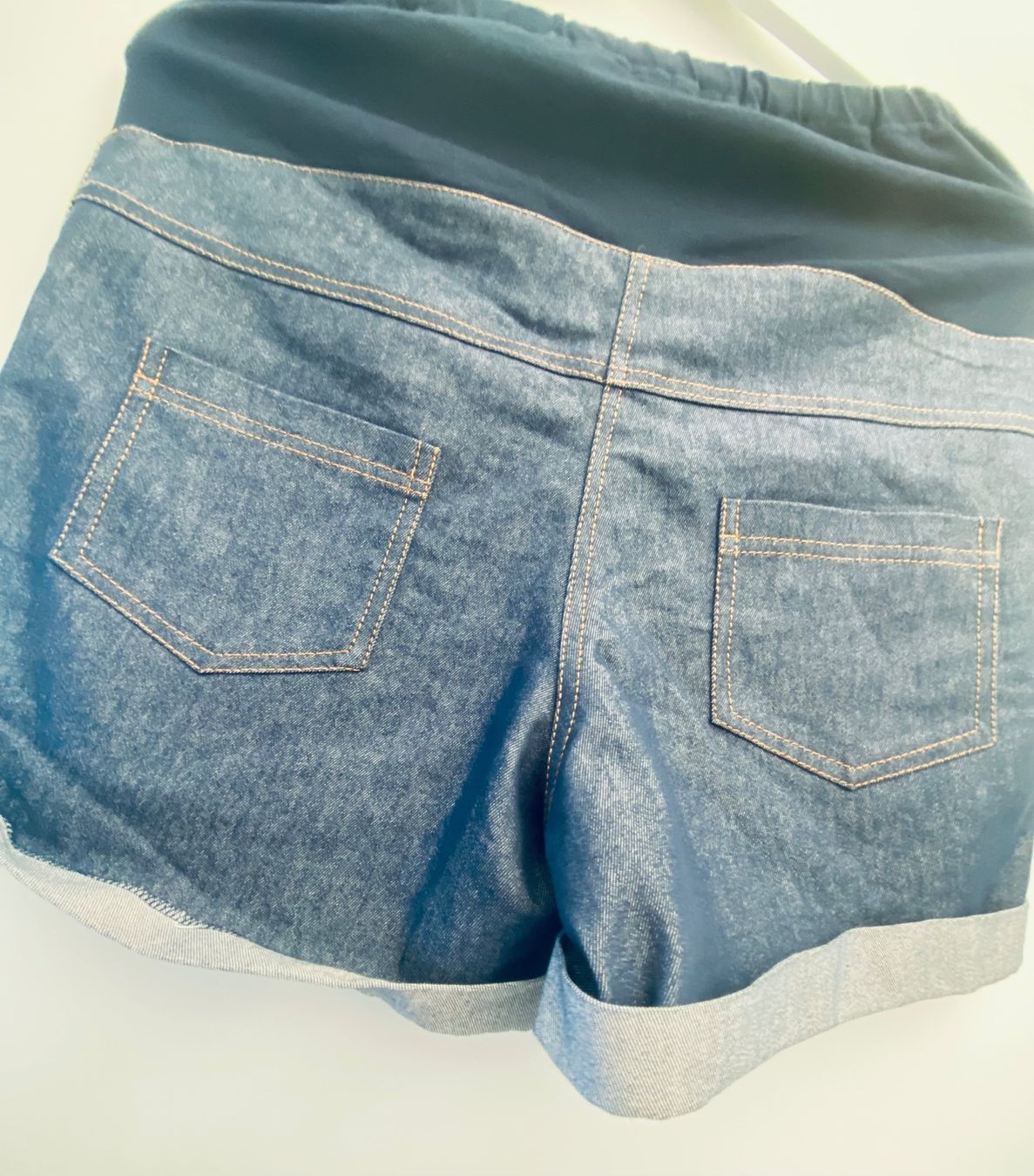 Jeans: Schwangerschaft Jeans Shorts – Nuovo (secondo la descrizione) da Herrenschwanden venduto da Cate67