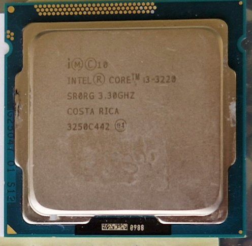 Intel Componenti elettronici: Processeur Intel® Core™ i3-3220 – Usato da Villaz-st-Pierre venduto da BIstroide