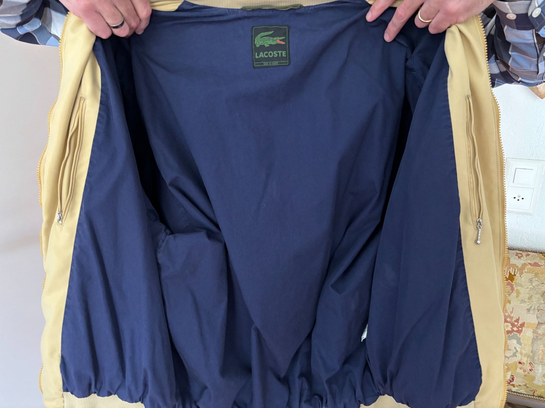 Lacoste Giacche: Blouson jaune LACOSTE – Usato da OBERENGSTRINGEN venduto da Lolo6316 3
