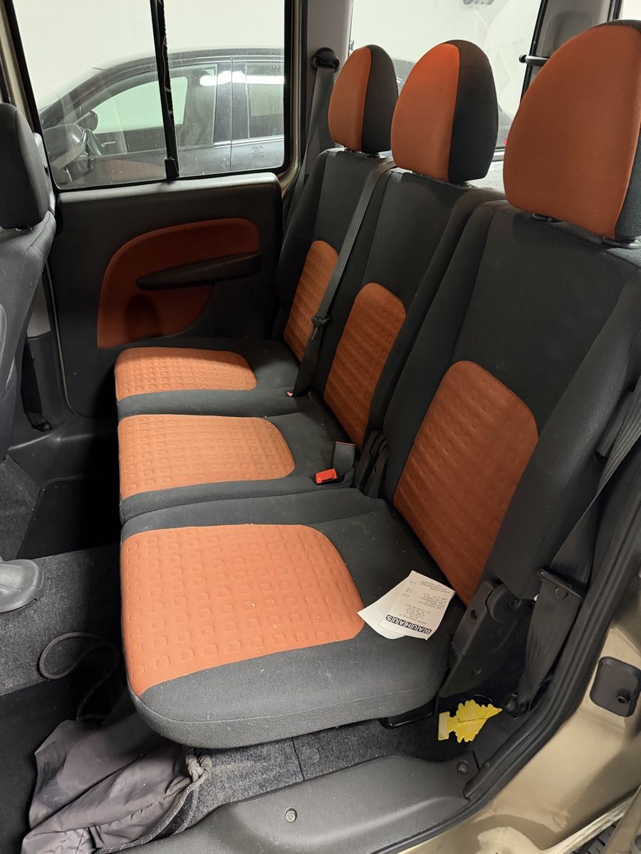 Fiat Autos: Fiat Doblo – D'occasion à Triesen par Scarli88 4