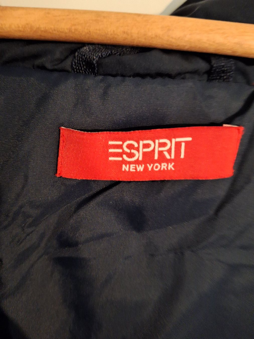 Giacche: Damen Winterjacke von Esprit, Gr XL – Nuovo (secondo la descrizione) da Münchwilen AG venduto da Gabry4333 1