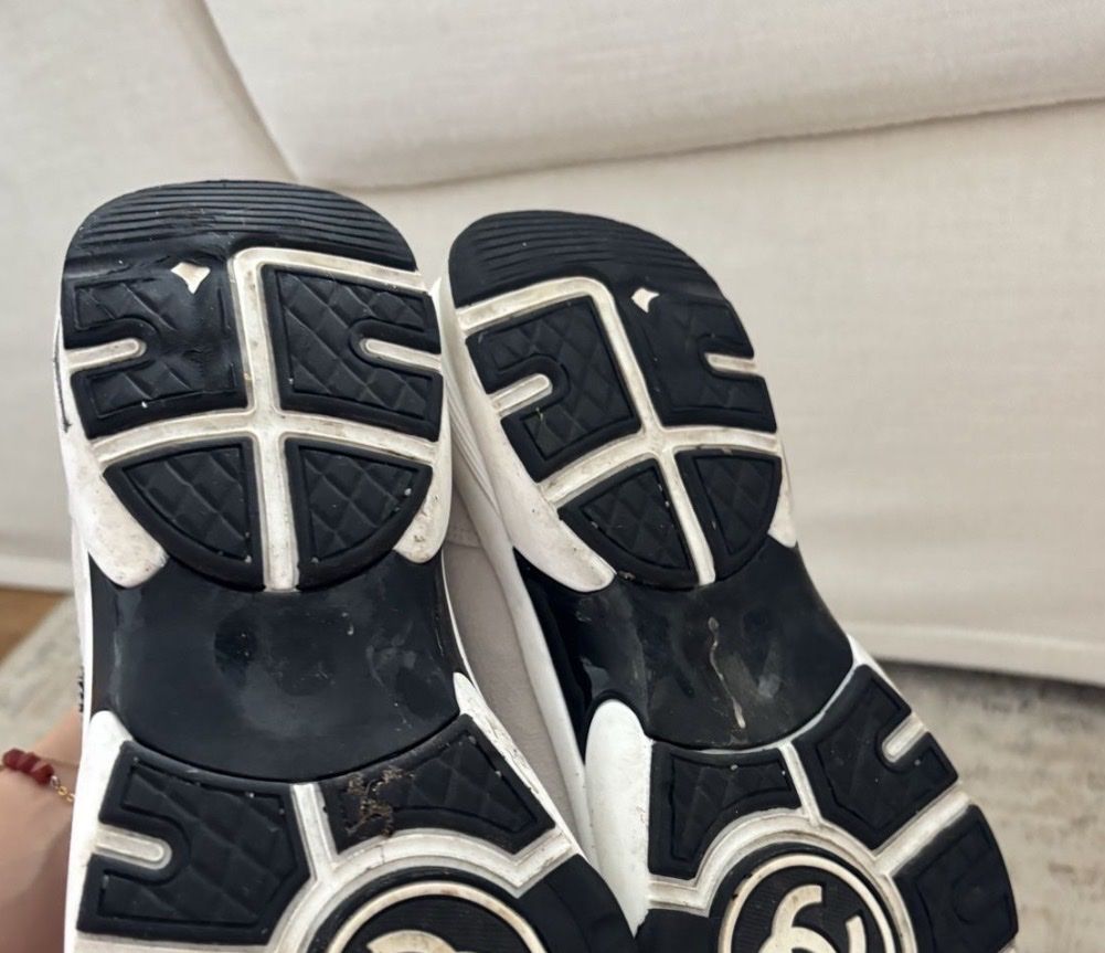 Damenschuhe: Sneakers in Size 40 – Neu (gemäss Beschreibung) aus Horgen von len_qjz9 1