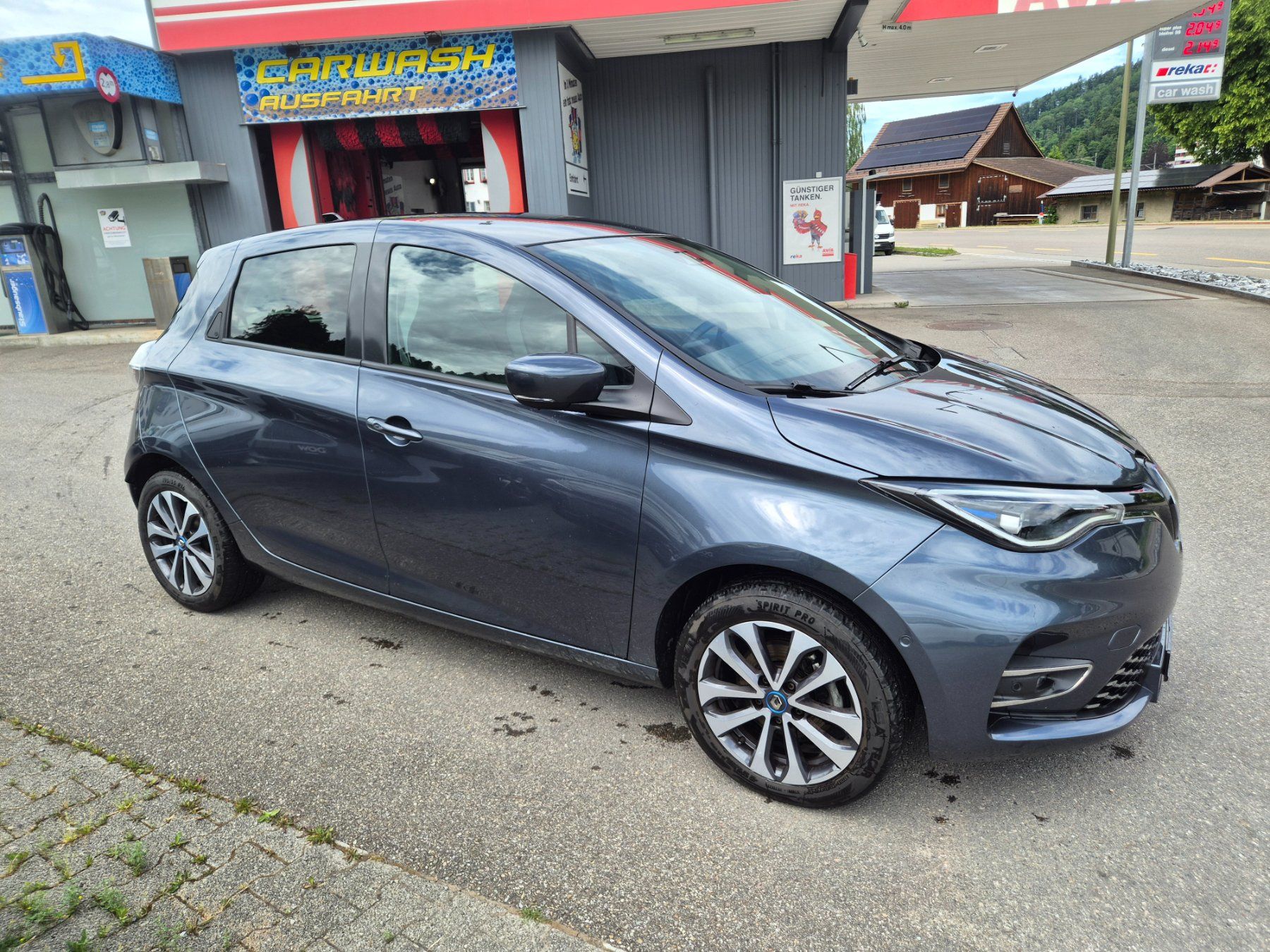 Renault Autos: Renault Zoe Intens R135 52 kWh inklusive Batterie – Gebraucht aus Steg im Tösstal von Schwarzengrund 2