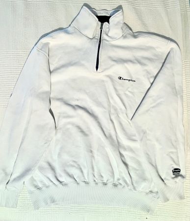 Champion Pullover