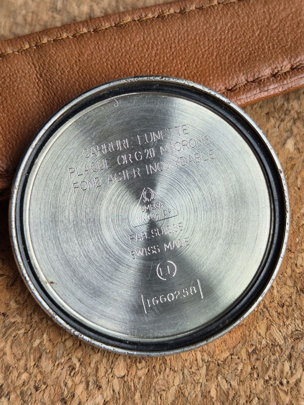 Omega Orologi: Omega Seamaster Automatic Vintage - Rare – Difettoso da Carrouge VD venduto da HT23 9