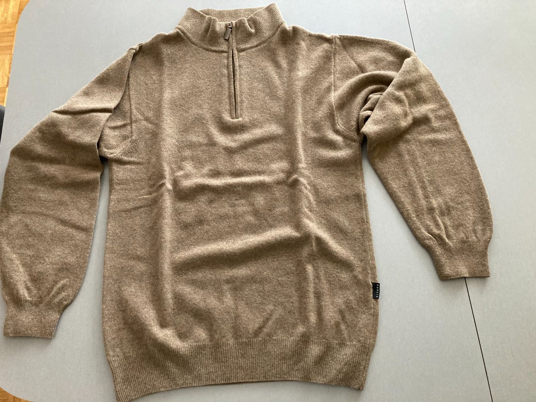 Maglioni & Felpe: KITARO Pullover Cappucino – Usato da Obfelden venduto da miau68