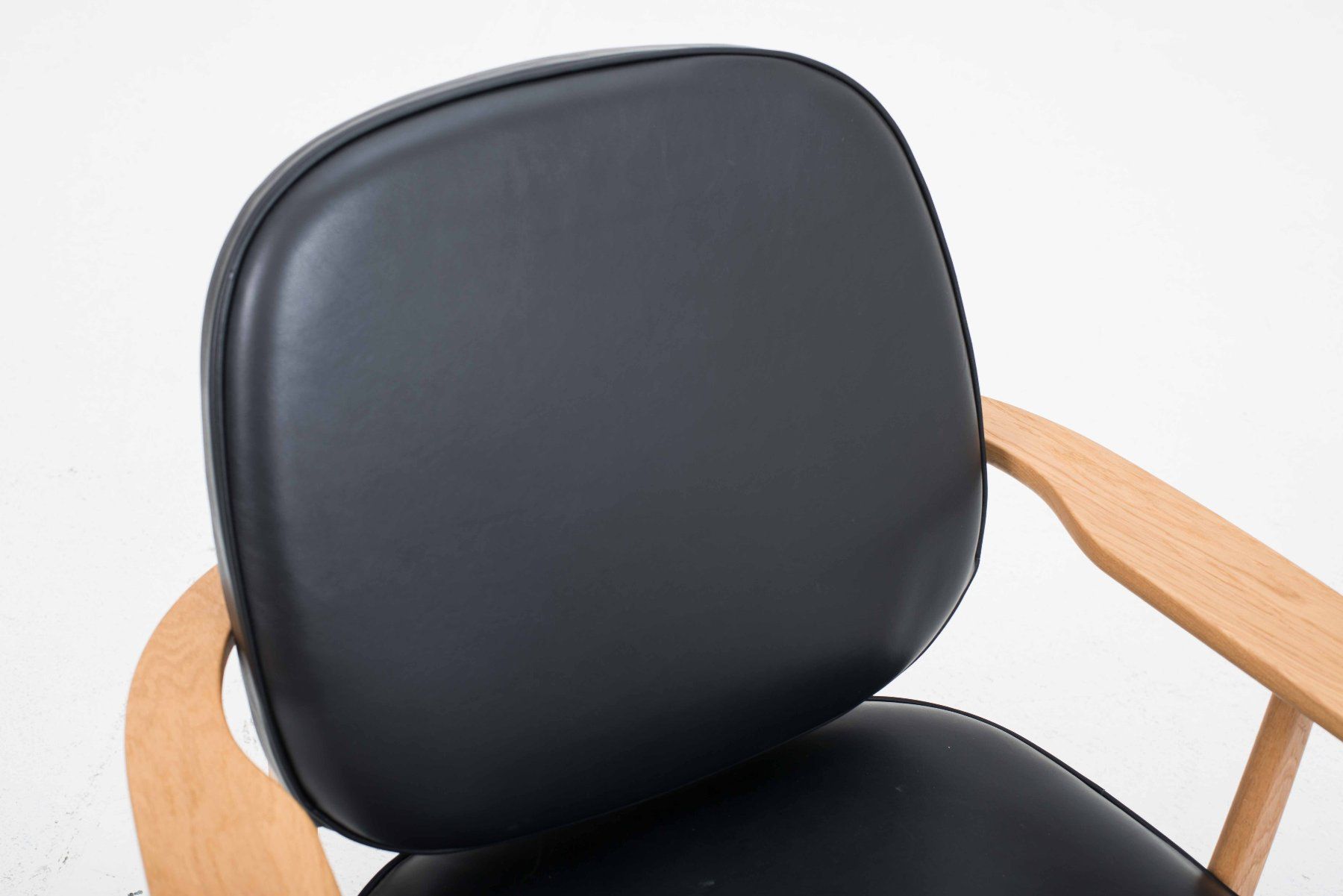 Fritz Hansen Poltrone: Fritz Hansen Fred Sessel von Jaime Hayon – Usato da Zürich venduto da STUZH38 6