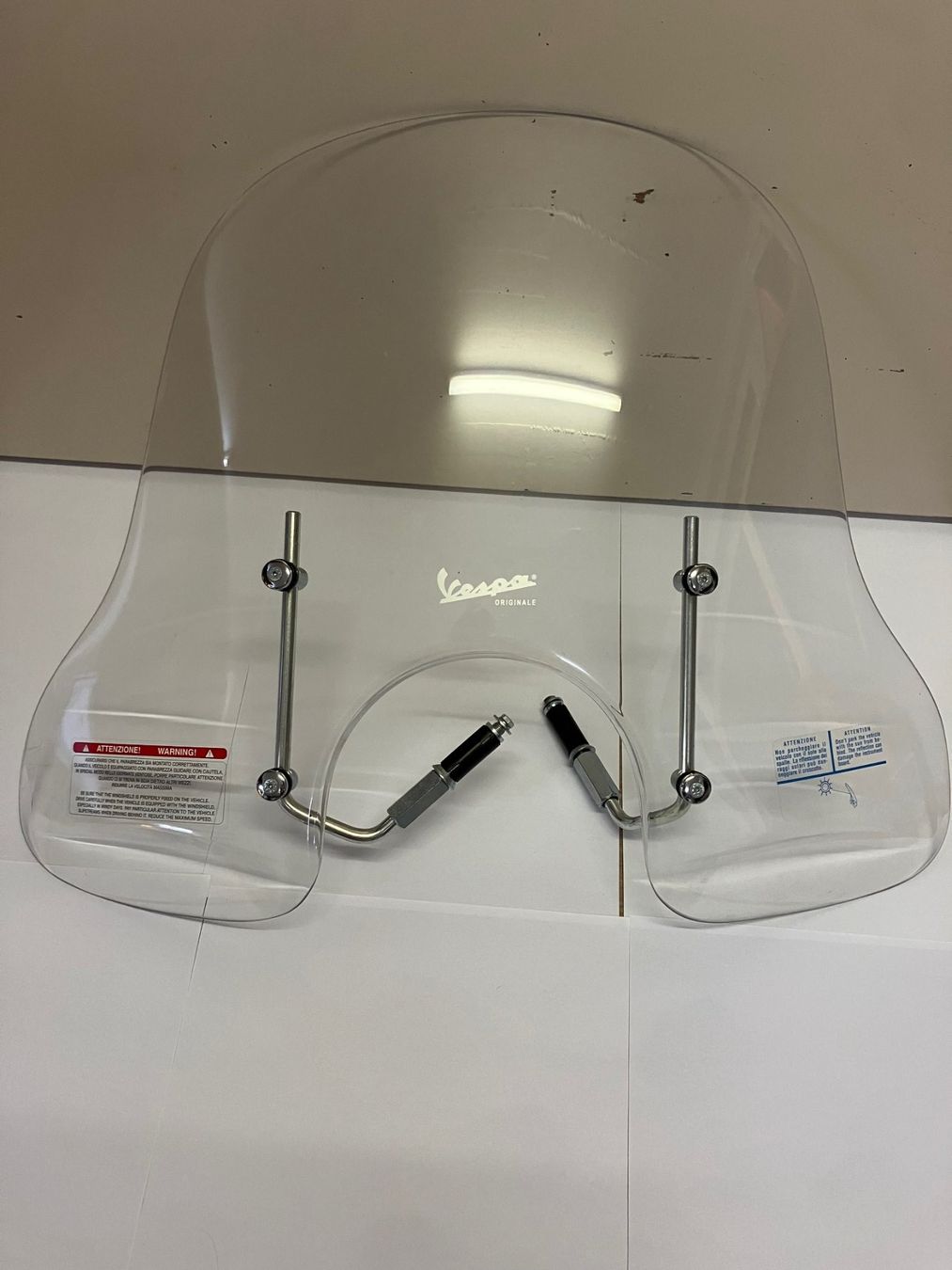 Alle Motorradersatzteile: Windschild Vespa GTS – Neu (gemäss Beschreibung) aus Küsnacht von Actares