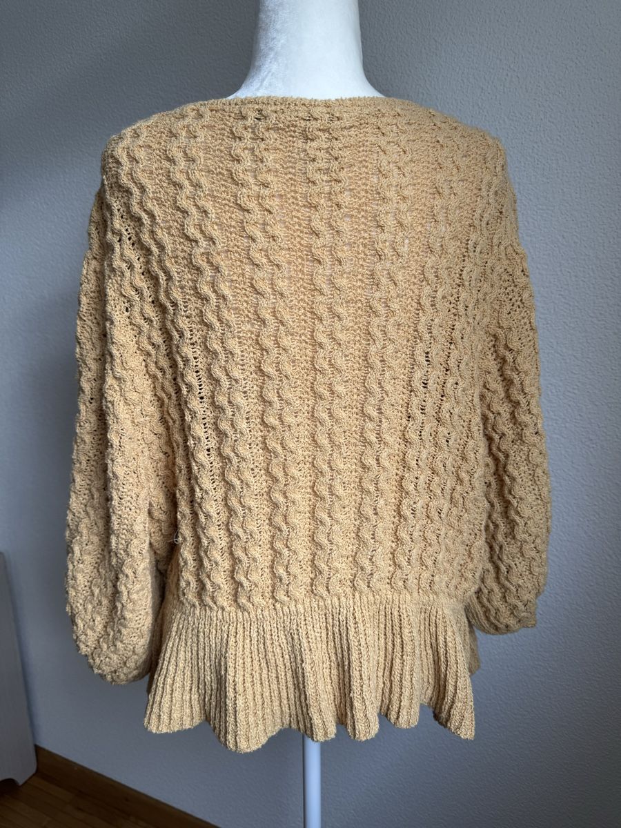 Zara Pullover & Sweatshirts: Zara Wool pullover Gr.M/L.  — 2 Auswahl – Gebraucht aus Pfäffikon SZ von EMMA0111 1