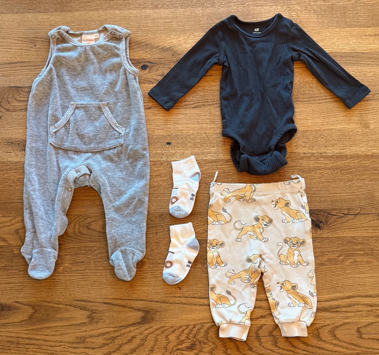 Lotti & Set di vestiti: Kleiderpaket Grösse 62 Nr.46 – Usato da Wald ZH venduto da 2kndPlant