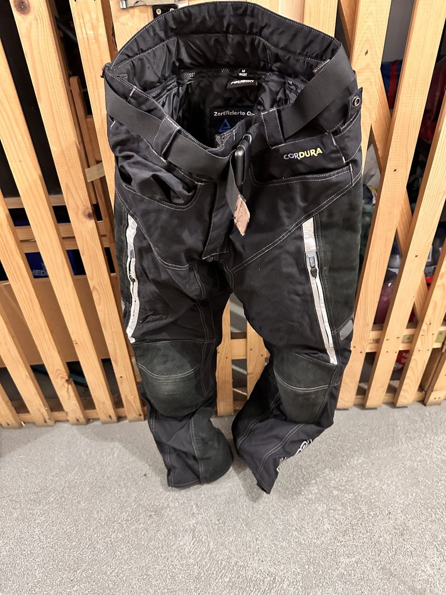 Lotti di vestiti: Motorradjacke/Hose Top Zustand – Usato da Reiden venduto da cefalo 3
