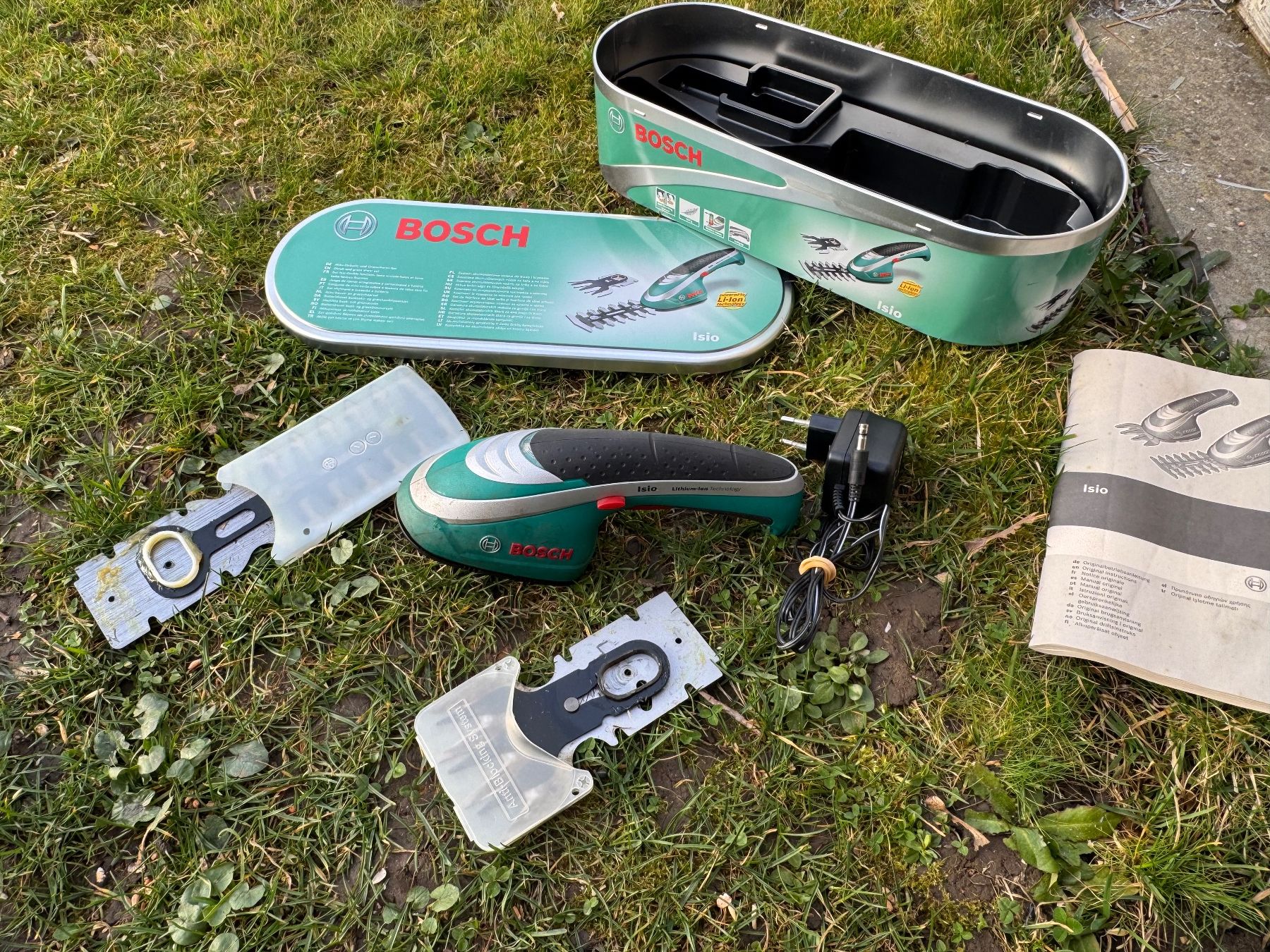Bosch Tutti gli attrezzi: Bosch Isio Grasschere – Usato da Frauenfeld venduto da dilili 1