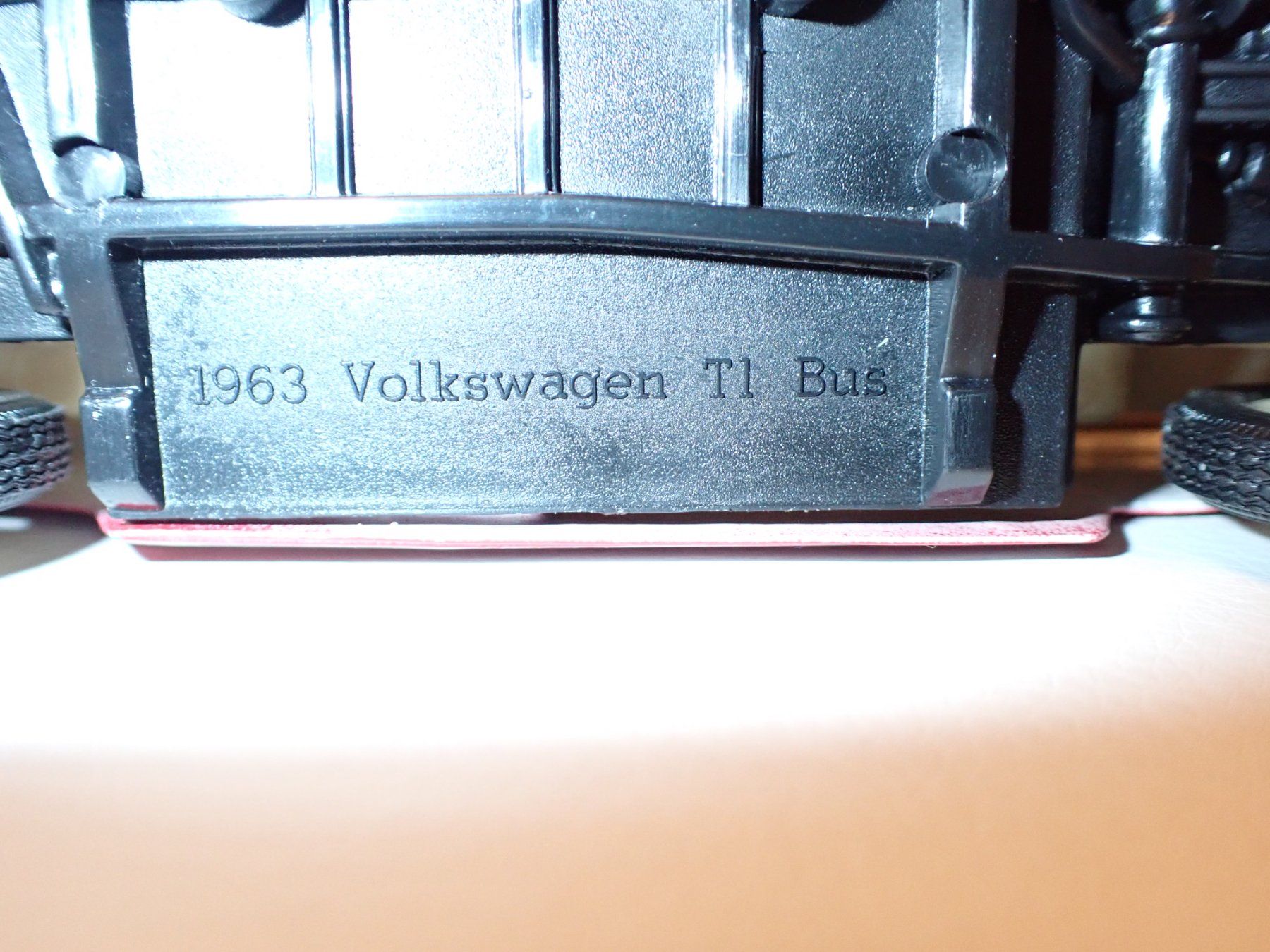 Volkswagen Modellautos: VolksWagen T1 Bus  1963 – Gebraucht aus Zürich von ikaufen 6