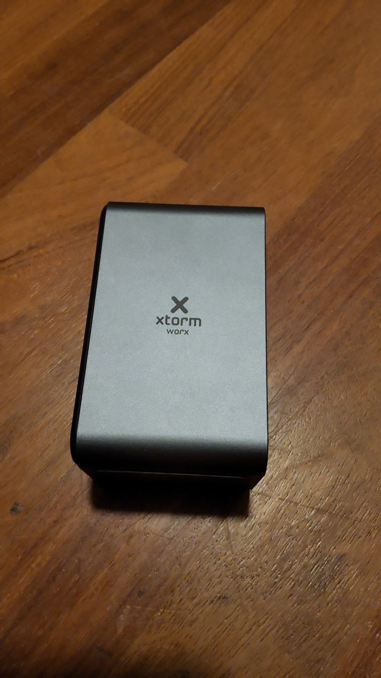 Docking station: XTorm Works Dockingstation – Usato da Luzern venduto da Oli_s6r8 3