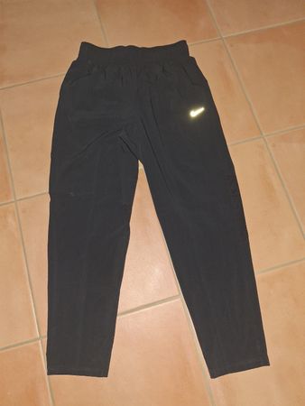 Pantalon de sport Nike Dri-Fit noir taille S excellent état