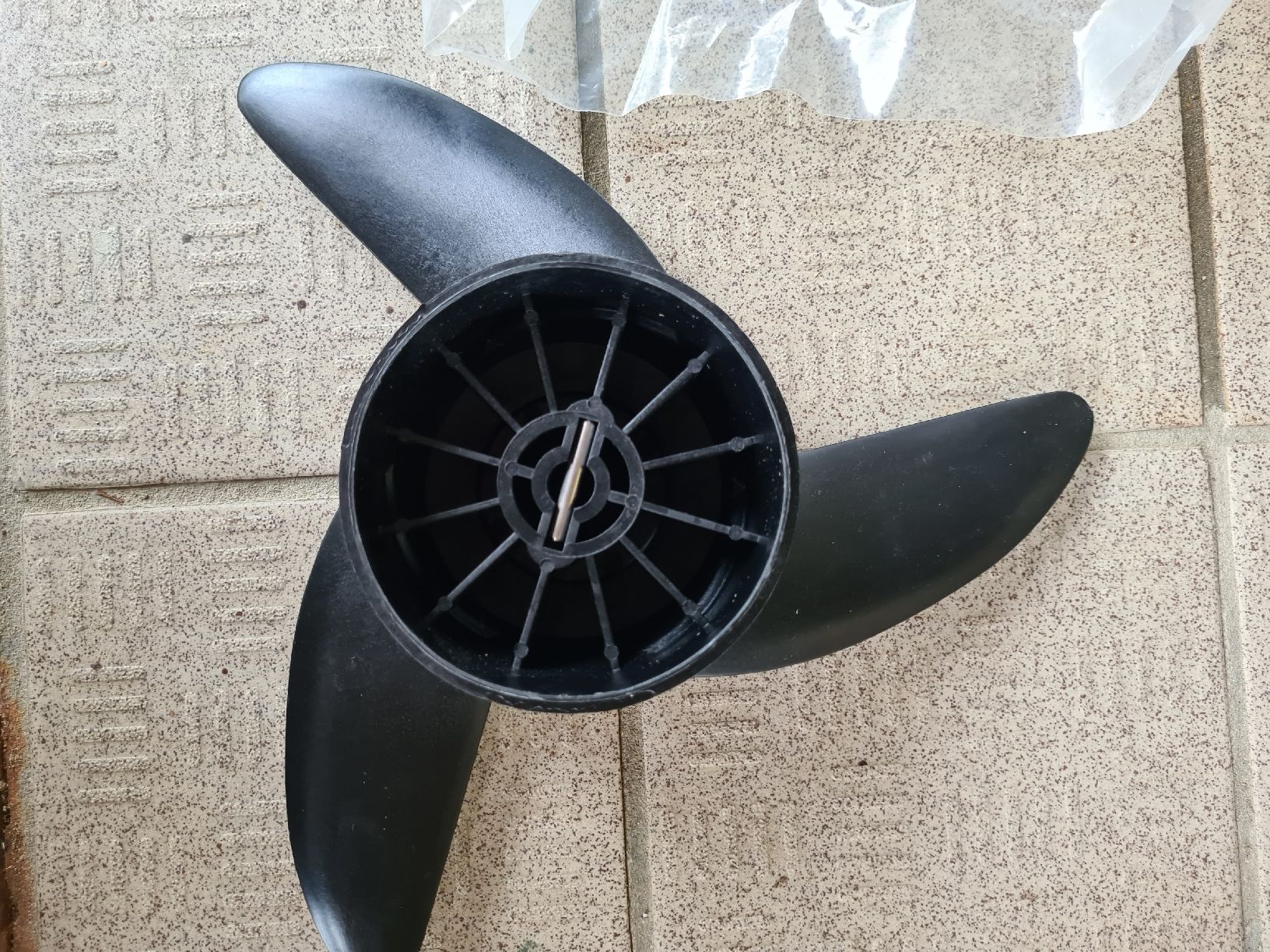 Boote: Boot Aussenbord Elektromotor Ersatz Propeller – Neu und originalverpackt aus Düdingen von Boongo