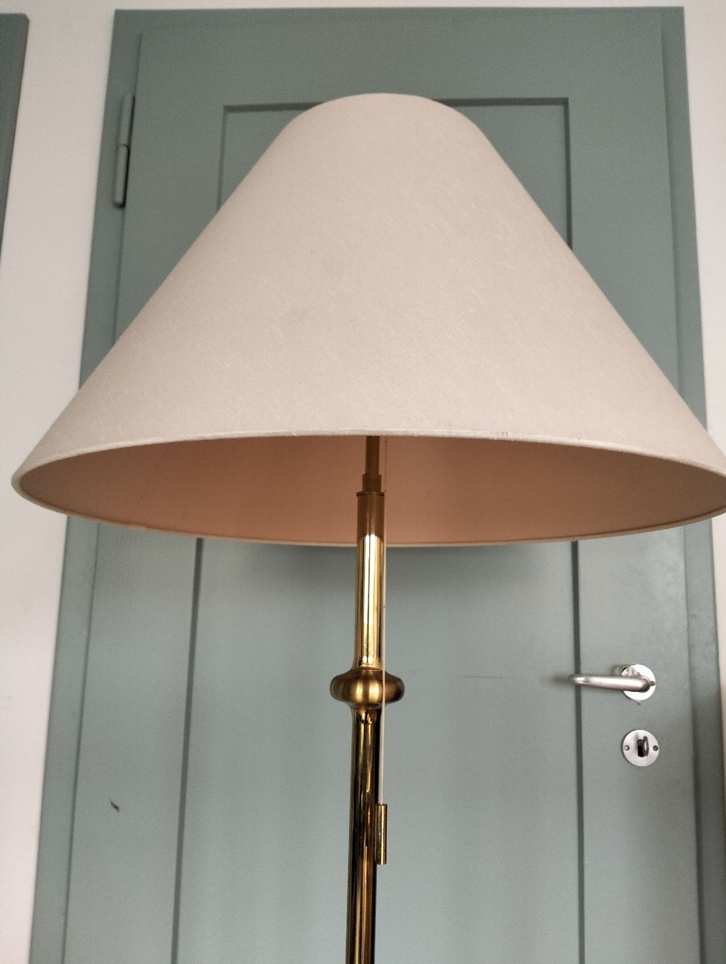 Lampade: Vintage Mid Century Stehlampe – Usato da Wil SG venduto da die-wohnung 3